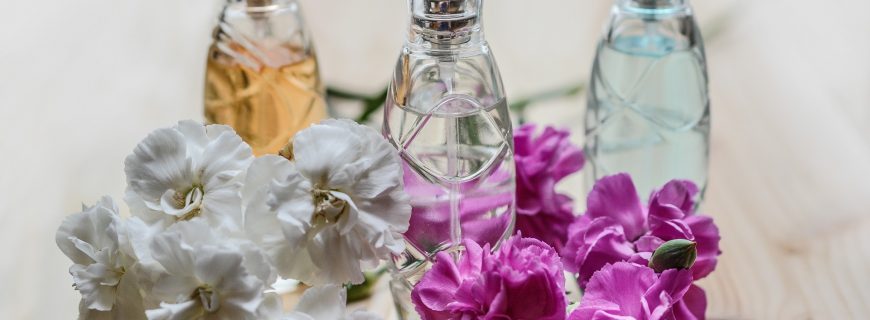 Origin and composition of the perfume
